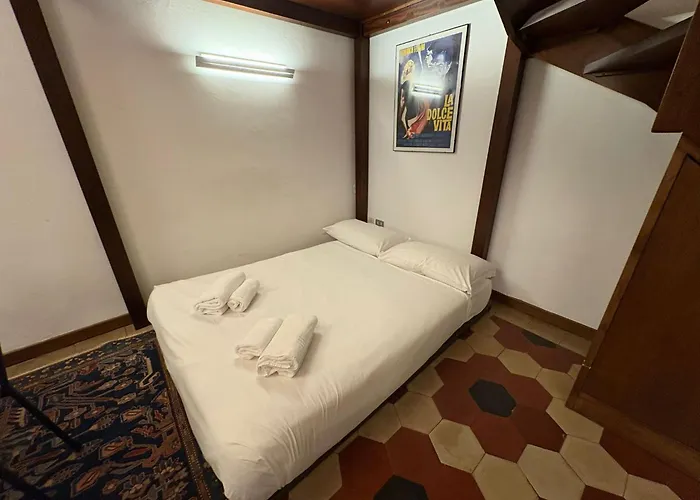 Guesthost - Arco Della Pace Apartamento