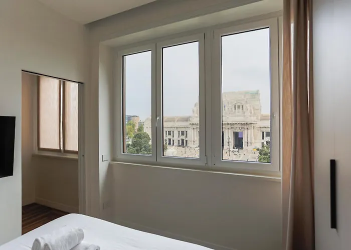 Yls Luxury 2 Apartment *