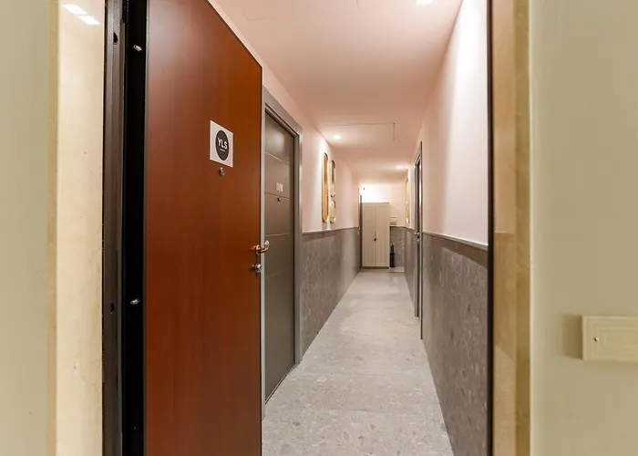 Apartment Yls Luxury 2 *