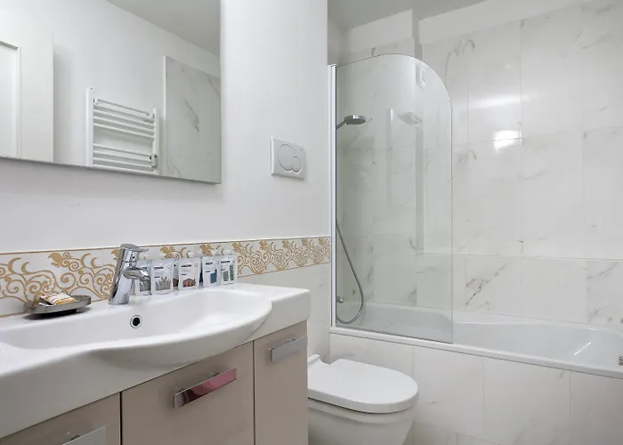 Italianway-reggimento Savoia Appartement Milaan