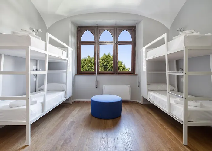 Hostel Babila & Bistrot *