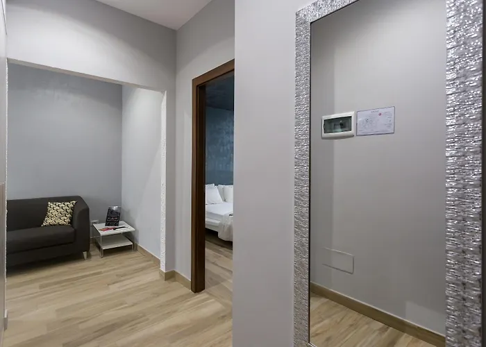 Apart-hotel Durini 4*