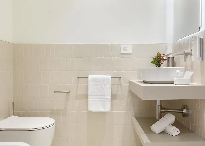 Cuna Konukevi Milano