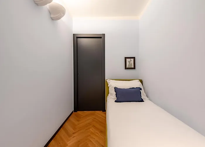 Πανσιόν V-collection Solferino