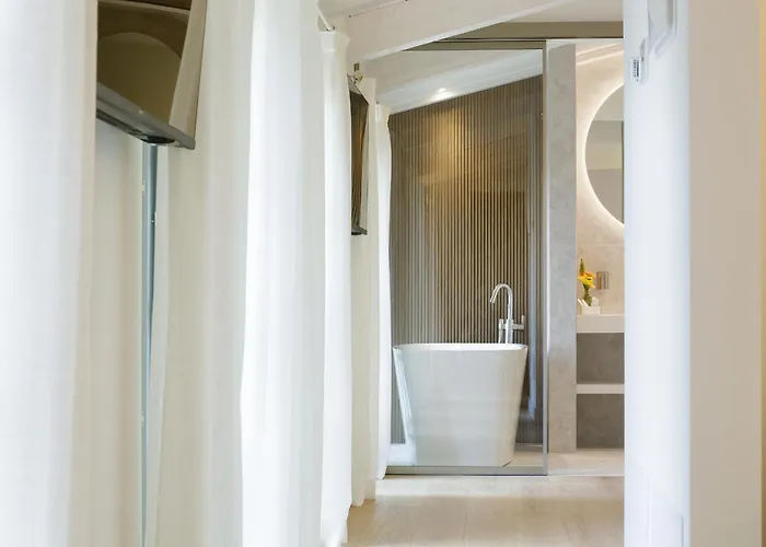 Cuna Konukevi Milano