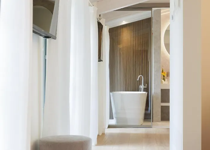 Cuna Konukevi Milano