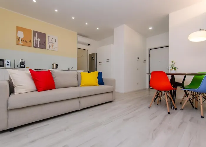 Апартаменты Vivimihome - Fiordalisi Green, Tra Comfort E Stile, A Pochi Passi Dalla Metropolitana *