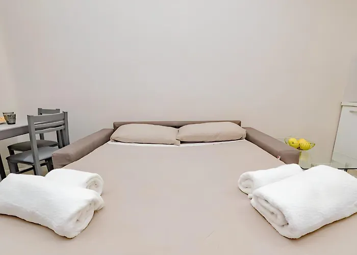 Apartman Sm Modern - 4 Pax - 1min Turro Metro Milánó