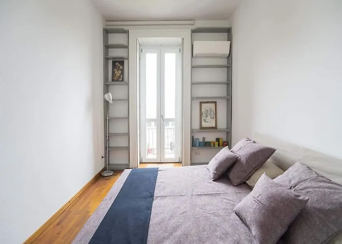 Stylish Retreat For Two In * Milán