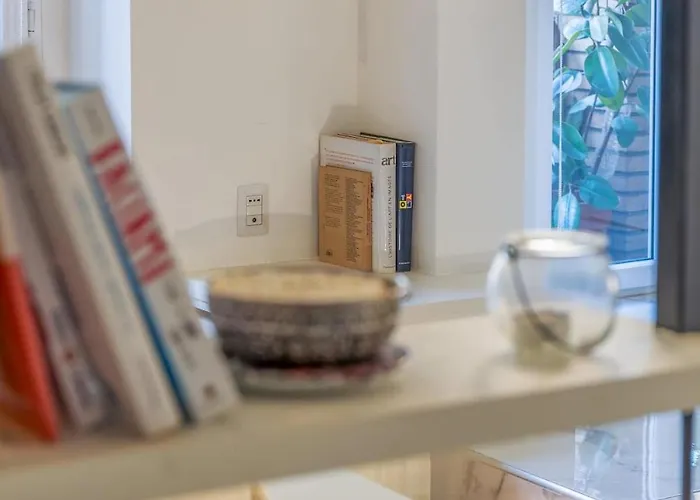 Maison Lumière - A Few Steps From Station Milano