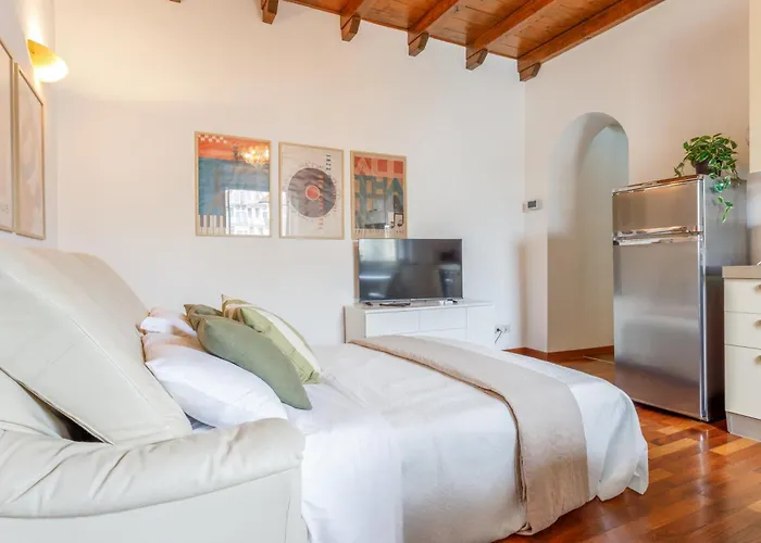 公寓 Porta Romana Vibes - A Truly Milanese Escape 米兰