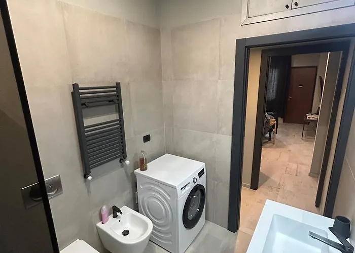 Апартаменты Brand New Steps From Citylife, Sempione, Allianz Mico - Metro Domodossola - Metro Portello - Tram Right Outside To Duomo, Brera, Cadorna Reachable In 15 Min Милан