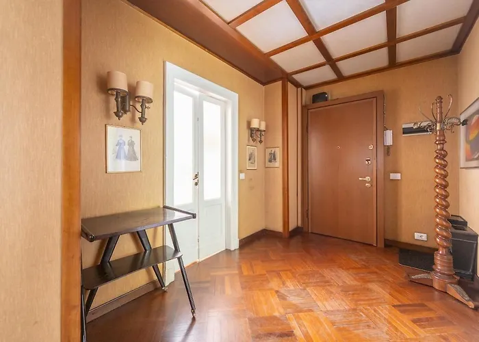 La Casa Dei Dieci - Stazione Appartamento