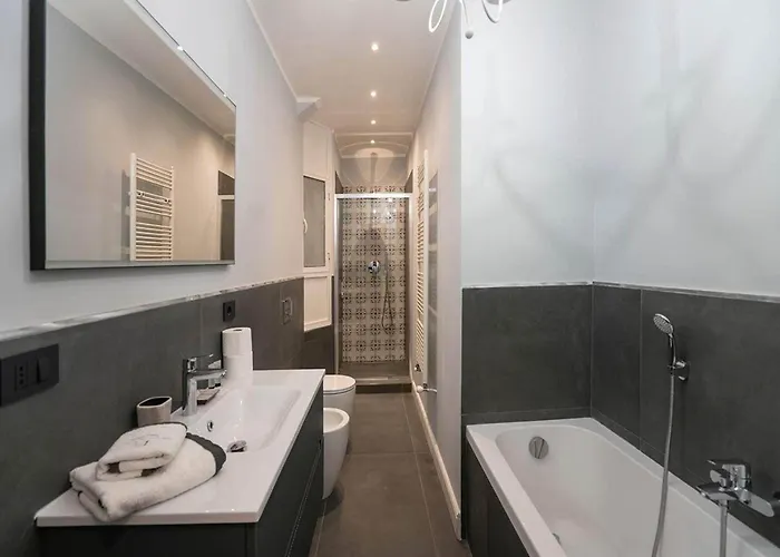 Charming Near Argonne Modern Living 아파트 *