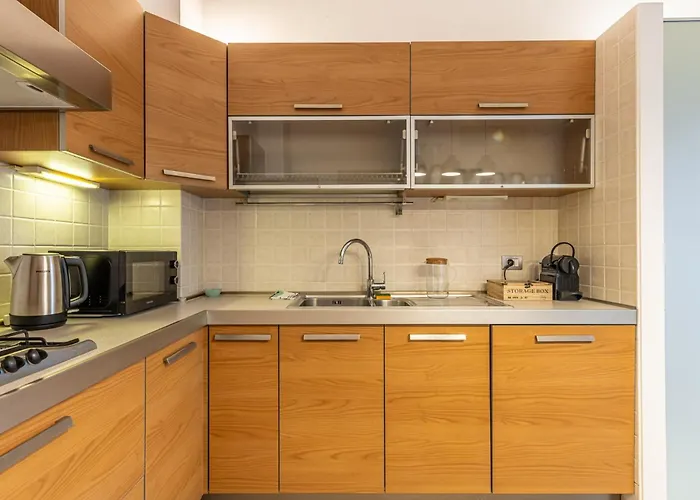 Sansiro75 Large 3bdr With Private Garage Near To Fiera And Stadium מילאנו