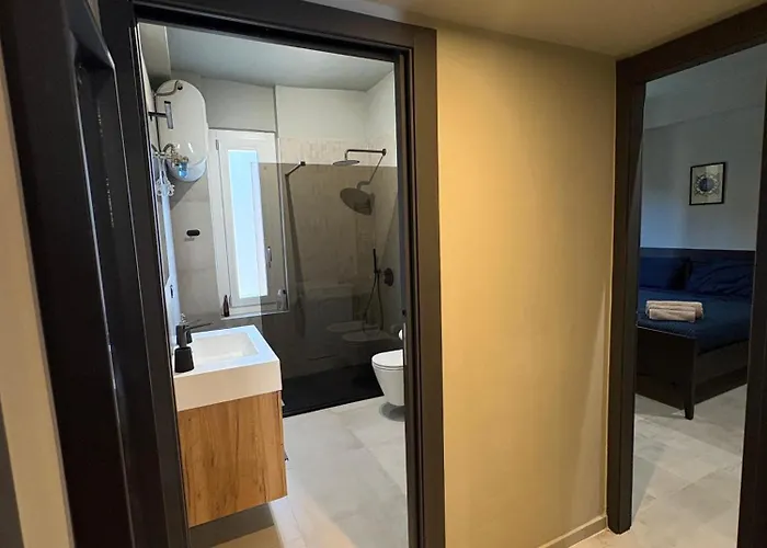Апартаменты Brand New Steps From Citylife, Sempione, Allianz Mico - Metro Domodossola - Metro Portello - Tram Right Outside To Duomo, Brera, Cadorna Reachable In 15 Min Милан