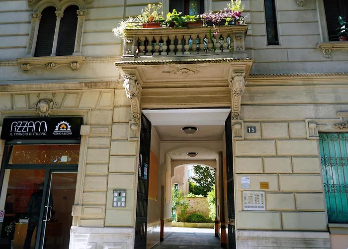 Апартаменты Brand New Steps From Citylife, Sempione, Allianz Mico - Metro Domodossola - Metro Portello - Tram Right Outside To Duomo, Brera, Cadorna Reachable In 15 Min Милан