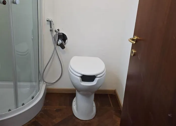 La Casa Dei Dieci - Stazione Appartamento