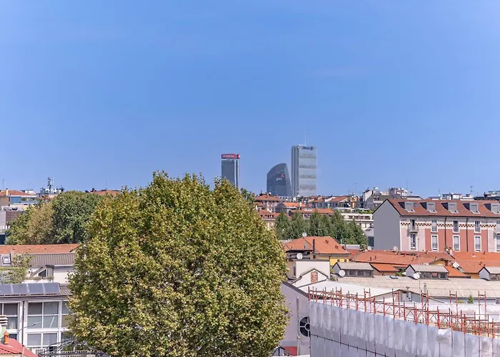 10' Navigli, Penthouse With Panoramic View Апартаменты *