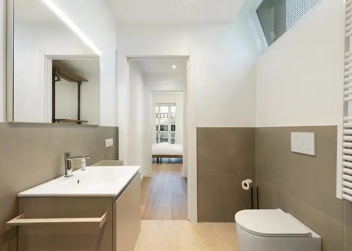Appartamento Luxury New - Stazione Garibaldi A 5 Minuti *