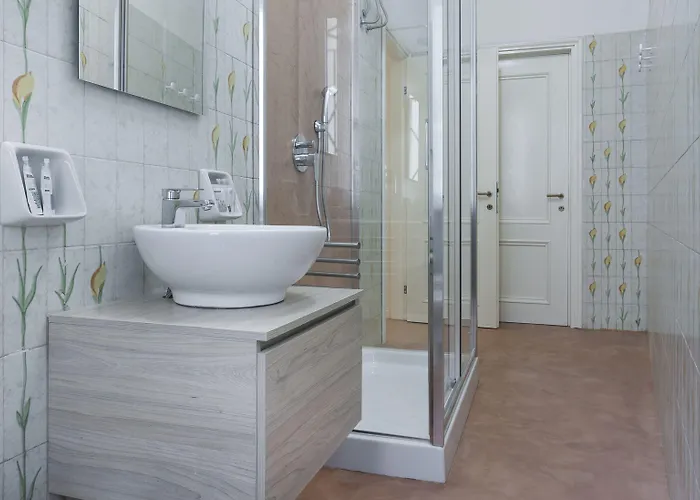 Italianway Easy - Nerino 5 Mediolan