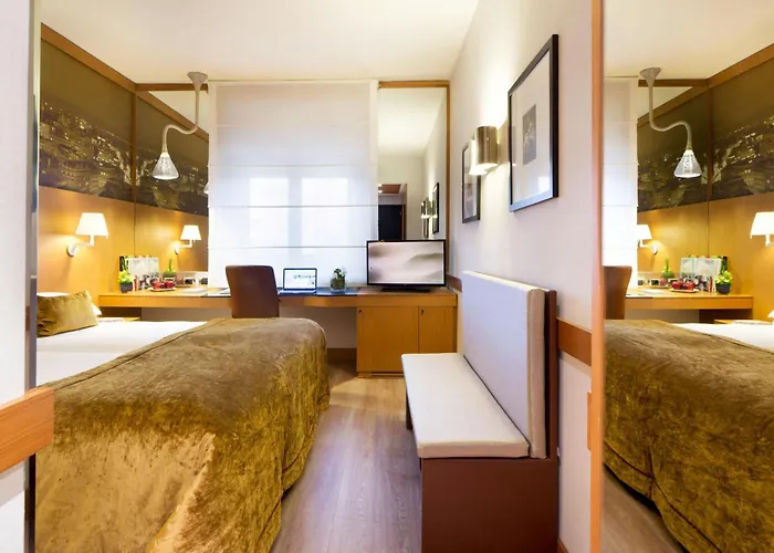 Starhotels Tourist 4*