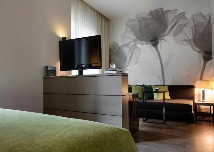 Starhotels Echo Отель