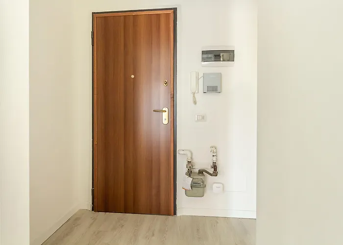 Alessia's Flat- M3 Corvetto *