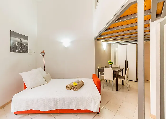 Alessia's Flat- Portello 3 Апартаменты