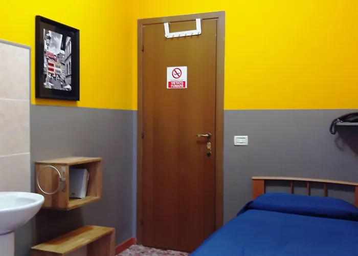 Brivio Hotel 2*