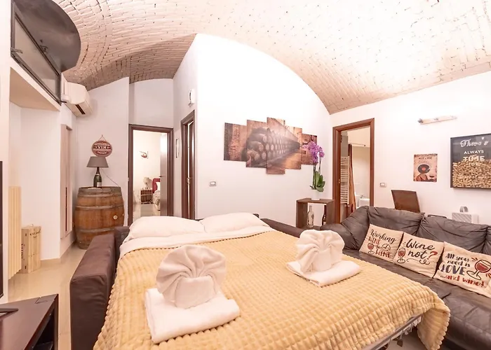 Appartamento La Cantinetta di Milano - The Wine Cave in Milan, huge 110sqm apartment, Milan Central Station Milano