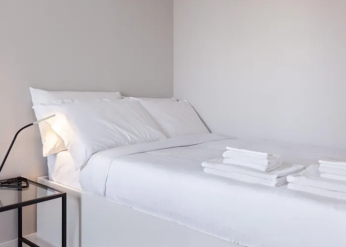 Easyhomes-city Centre Daire Milano