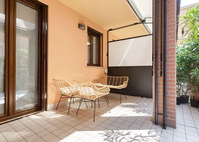 Corsica Huge Terrace Flats شقة