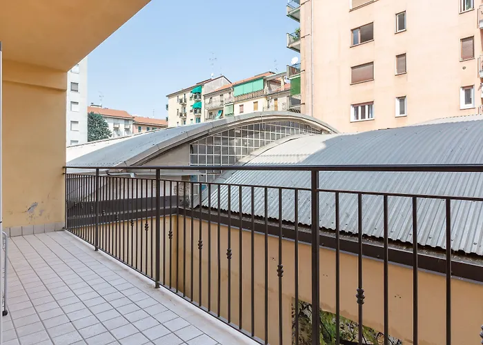 Corsica Huge Terrace Flats شقة