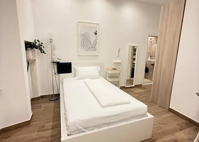 Wagner Δωμάτια σε οικογενειακή κατοικία Μιλάνο