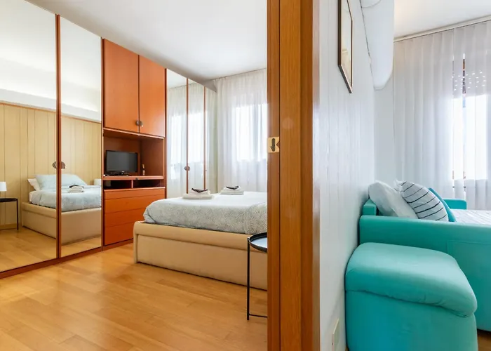 The Metropolitan Cozy Near Duomo + Wifi Milan