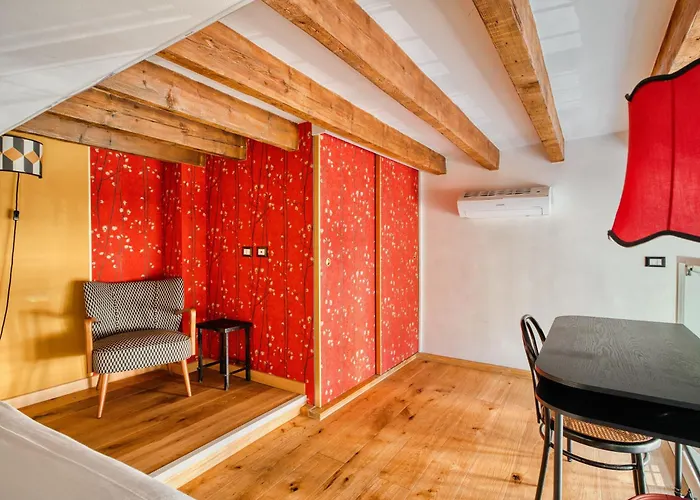 The Yellow; Luxury Loft In The Center Of Apartman