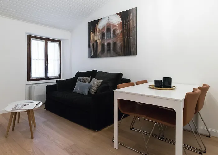 Italianway - Vigevano 13 *