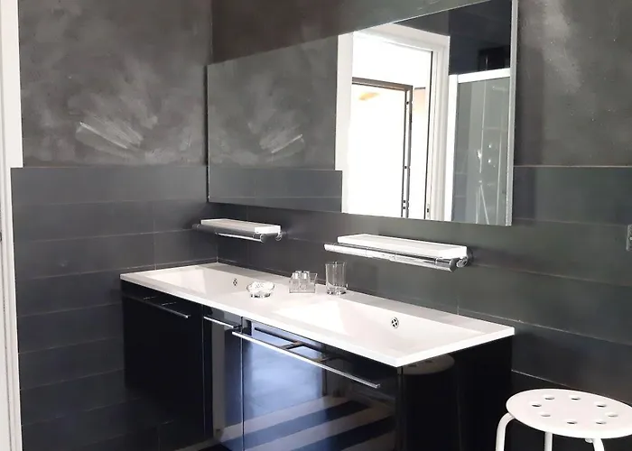 Ripamontibnb فندق مبيت وإفطار