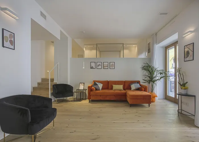 Luxury Suite-hosted By Sweetstay Милан