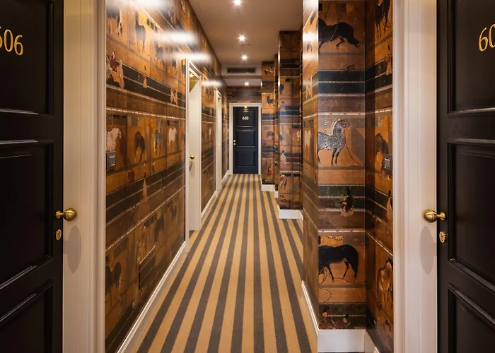 Vmaison Brera فندق