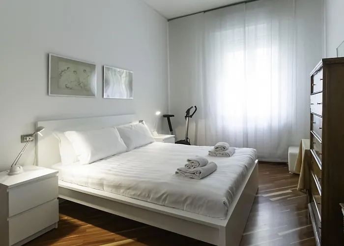 Dupre 5 * ميلان