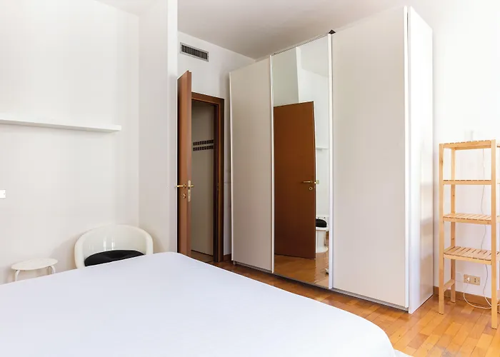 Bnbutler - Marghera - Luminoso Bilocale In Edificio Stile Vecchia Apartman Milánó
