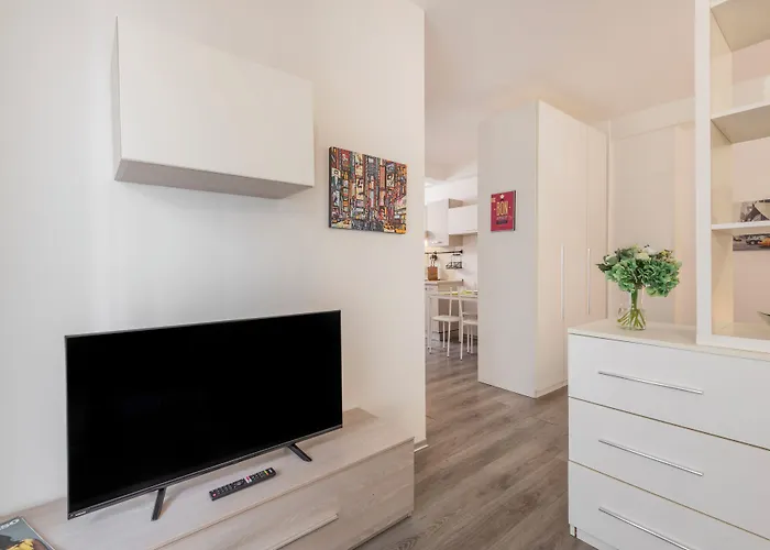 Bnbutler - Archimede 53 - Bright Appartamento Milano