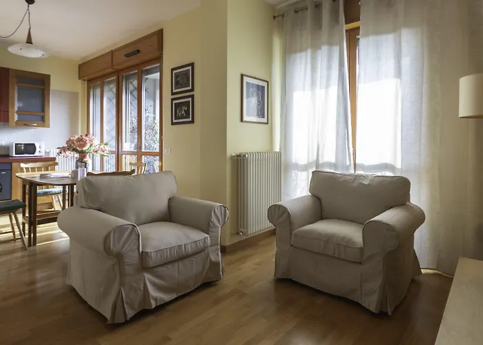 Italianway Comfort - Tolstoi 1 Апартаменты