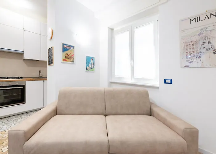 Metro M3 - 10 Min Duomo - Cozy W Balcony And Ac