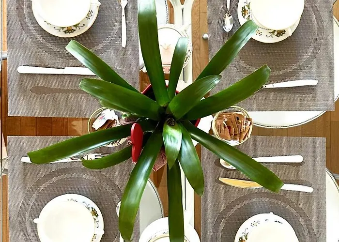 アパート Elegance *