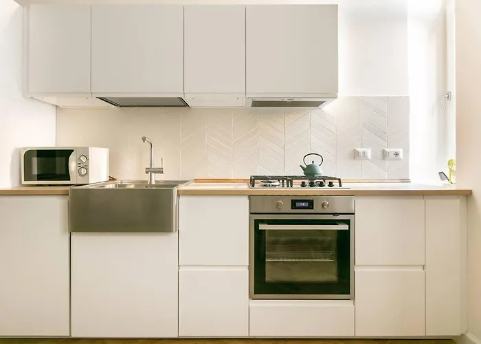 Charming Courtyard House In The Heart Of Apartman *