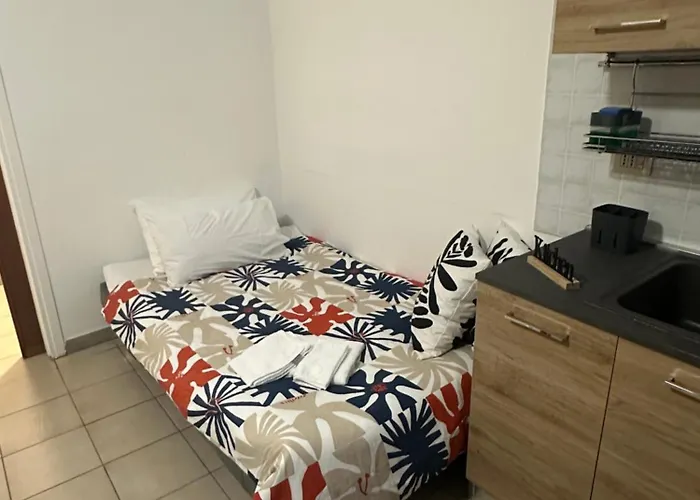 Airb&b Family -fabrique Unipol Dome- Апартаменты