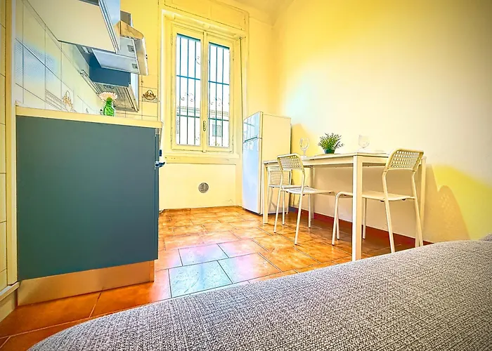 Apartman Train Station - Zara 67 Milánó